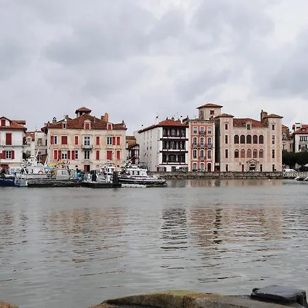 Urbegia Bed & Breakfast 3*